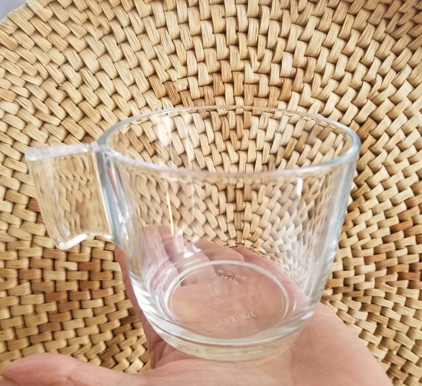 لیوان چای دسته دار شیشه ای